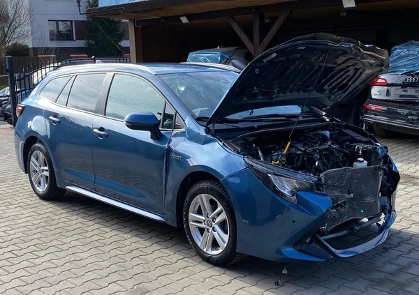 Toyota Corolla cena 38900 przebieg: 53000, rok produkcji 2020 z Hel małe 191